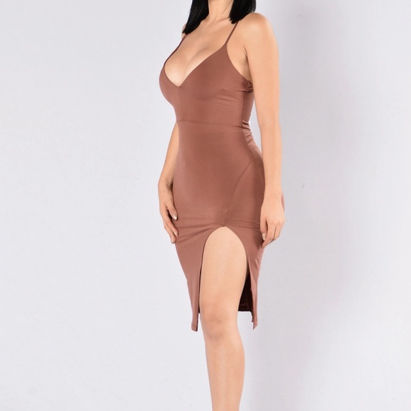 NWT FASHION NOVA “TILL I HEAR IT FROM YOU” SLIT DRESS - Picture 4 of 9